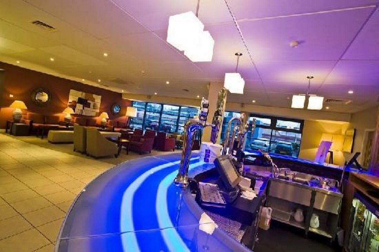Premier Inn Newcastle Team Valley Gateshead Extérieur photo