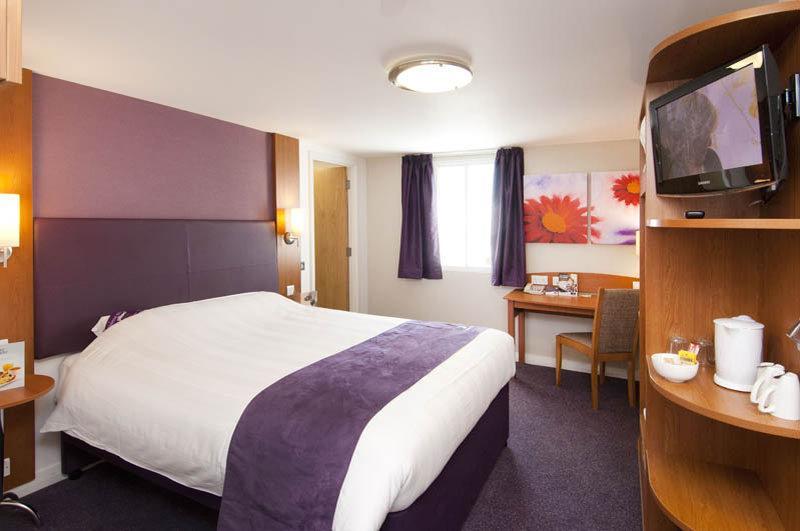 Premier Inn Newcastle Team Valley Gateshead Extérieur photo